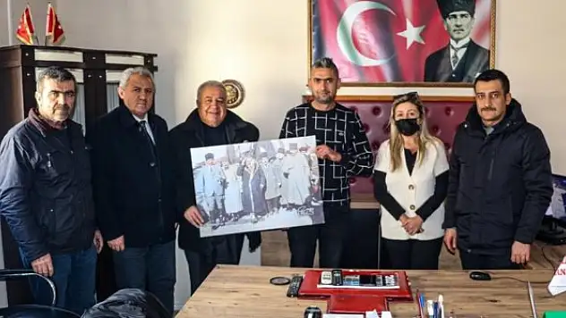 Mahalle sakinleri 20 yıllık su sorununu çözen MASKİ'ye duacı