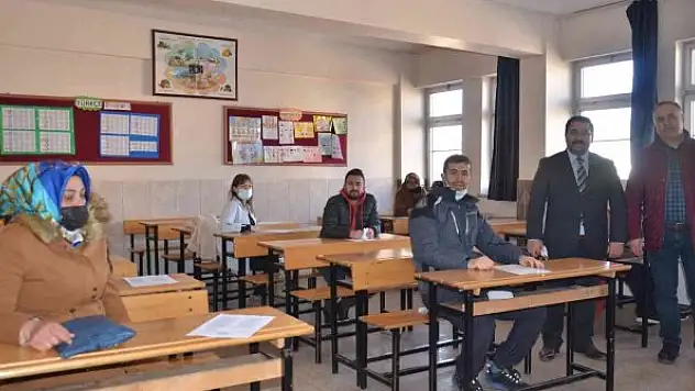 Bu kez veliler sınav heyecanı yaşadı