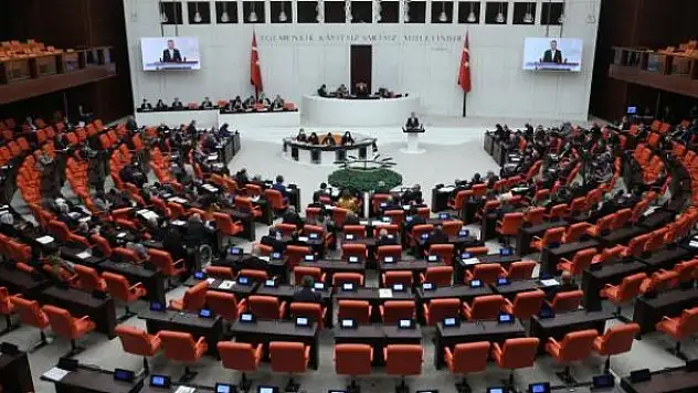 Memur ve emekliye ek zammı da içeren teklif Meclis Genel Kurulunda