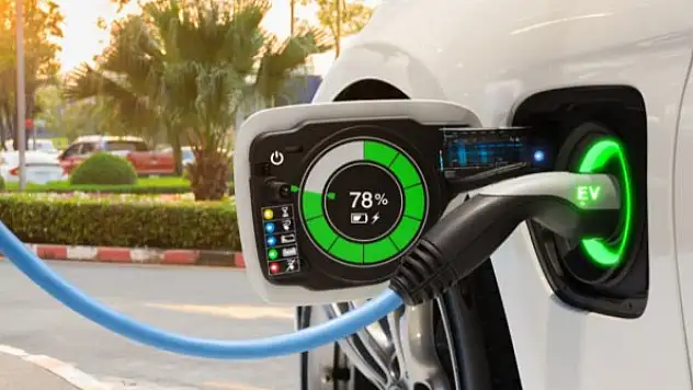 Elektrikli ve hibrit otomobillere ilgi artıyor