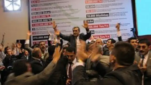 Üretici Recep Konuk'tan vazgeçmedi