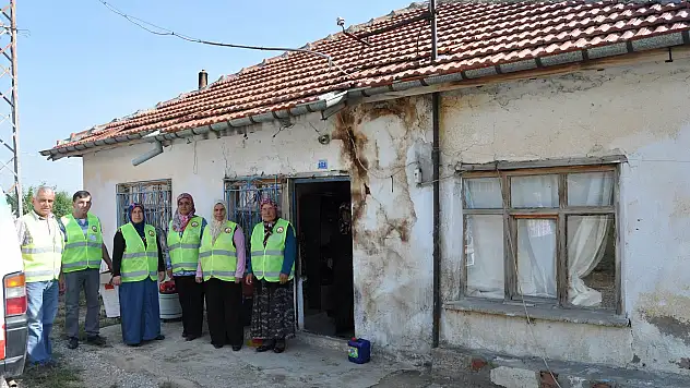 Seydişehir'de yaşlıların evleri temizleniyor