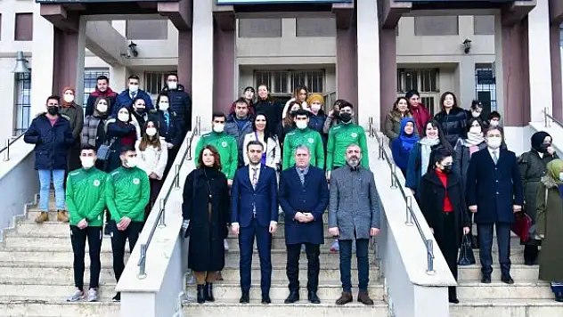 Milli Futbolcu Ahmet Çalık Mamak'ta anıldı