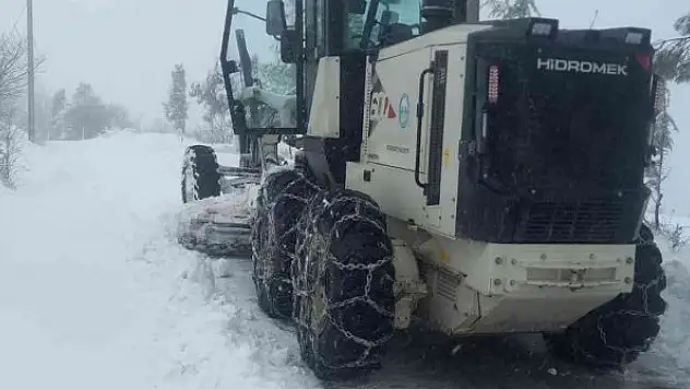 Yalova'da ekiplerin kar mesaisi