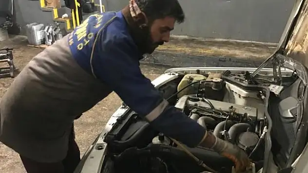 Soğuklar arttı, ustalar sürücülere kış bakımını hatırlattı