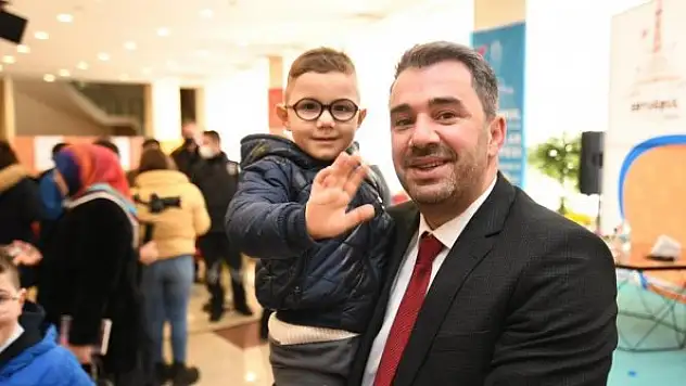 Pursaklar 1. Kitap Günleri'ne muhteşem kapanış