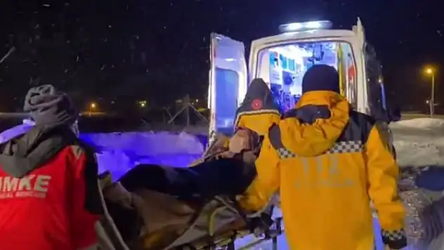 UMKE, 9 aylık hamile kadın için seferber oldu