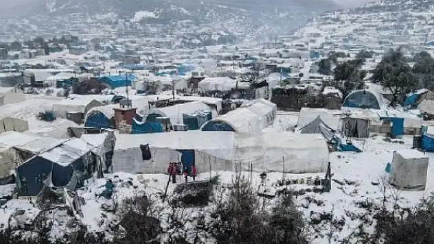 BM: 1000 çadır kar yağışıyla çöktü, 250 bin Suriyeli soğuktan etkilendi