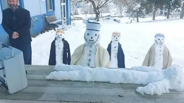 Kardan cemaat görenleri şaşırttı