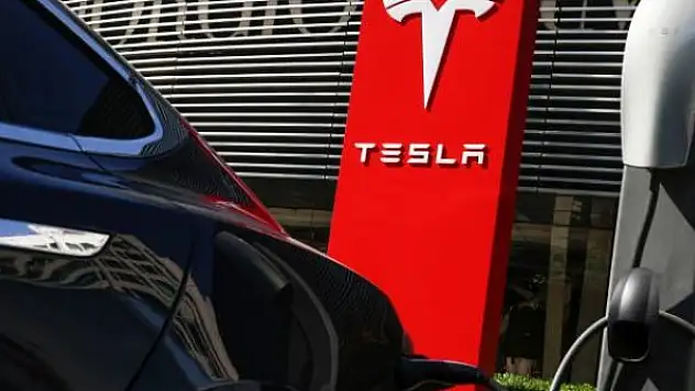 Tesla, Türkiye'ye geliyor: 10 ayrı noktada şarj istasyonu kuracak