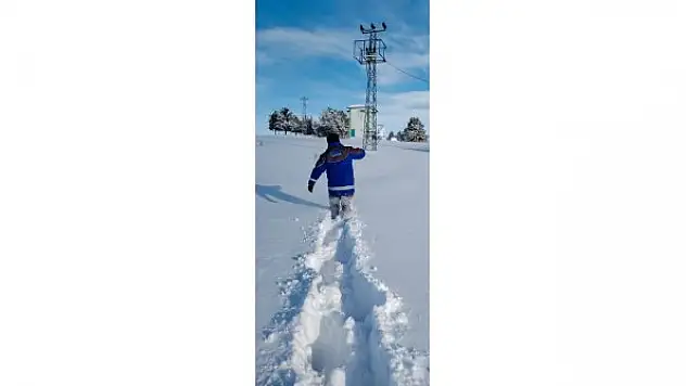 Enerji kahramanlarının karlı yollarda zorlu mücadelesi sürüyor