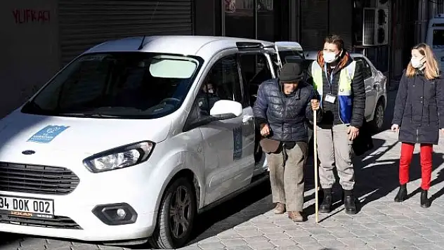 Kuşadası Belediyesi'nden evsizlere sıcak yuva