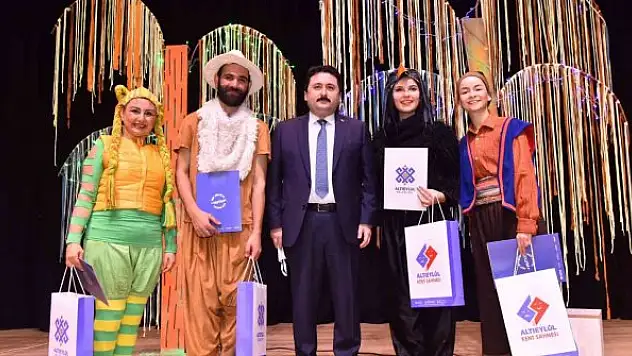 Altıeylül'de çocuklar için tiyatro yenliği başladı