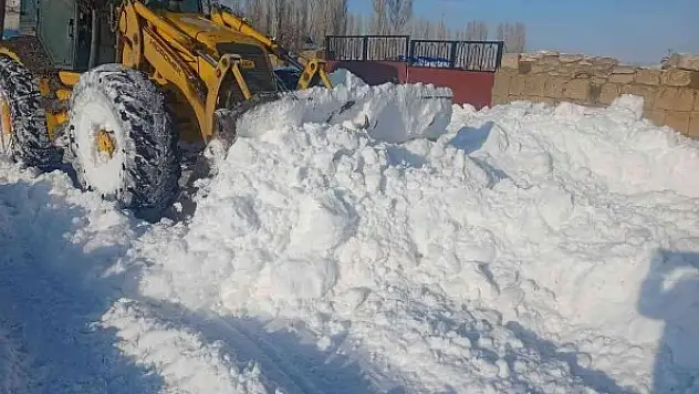 Kayseri'de 223 mahalle yolu ulaşıma kapalı