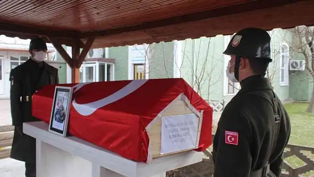 Kıbrıs gazisi son yolculuğuna uğurlandı