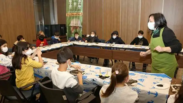 Sanat ve eğlence atölyeleri renkli görüntülere sahne oluyor