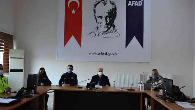 Karla mücadelede 104 kişi yurtlara yerleştirildi