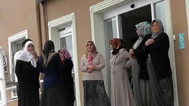 Yaşlı kadın ilaçlama yaparken zehirlenerek öldü!