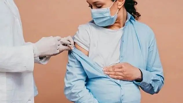 Tüp bebek tedavisinde Kovid-19 aşı zarar verir mi? İşte cevabı