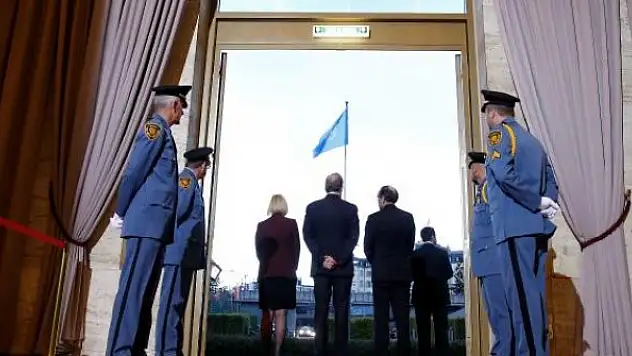 BM barış gücünün Kıbrıs'taki görev süresi 6 ay uzatıldı