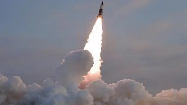 AB'den Kuzey Kore'ye füze denemelerine son verme çağrısı