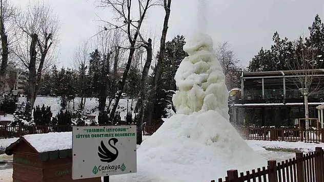 Başkent buz tuttu, kuzey ülkelerini aratmayacak görüntüler ortaya çıktı