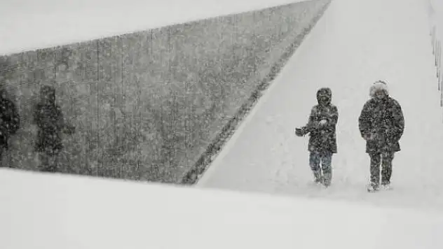 ABD'de şiddetli soğuk ve kar fırtınası bekleniyor