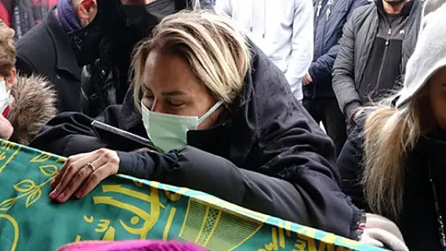 Ece Erken'in 'ambulans geç geldi' iddialarına İl Sağlık Müdürlüğünden açıklama