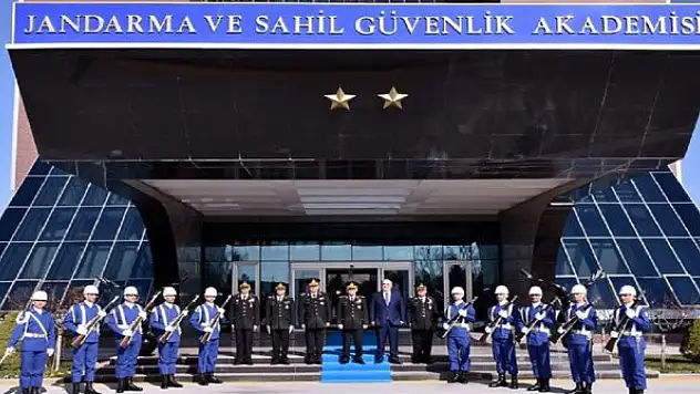 Jandarma ve Sahil Güvenlik Akademisi 104 sözleşmeli personel alacak
