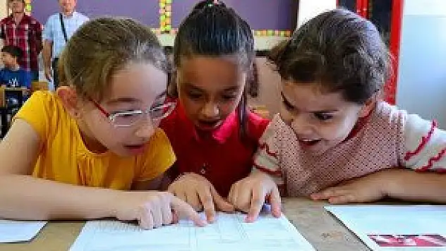 Okullarda karne heyecanı