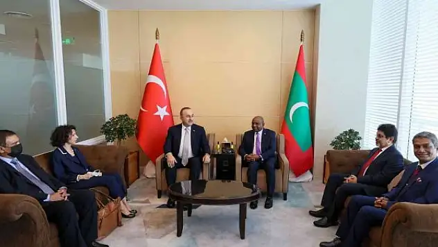 Dışişleri Bakanı Çavuşoğlu, Maldivler'de