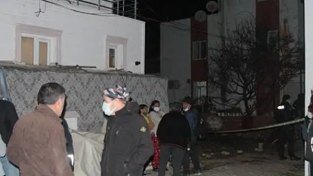 Karbonmonoksit gazından zehirlenen anne ve bebeği öldü