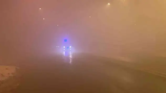 Düzce'de yoğun sis: Göz gözü görmüyor