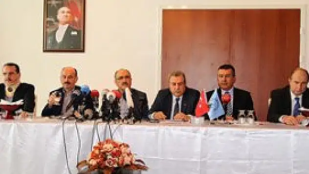 Reyhanlı'daki patlamalarla ilgili 9 gözaltı