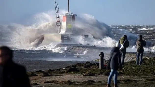 Fırtınalar nasıl isimlendiriliyor?