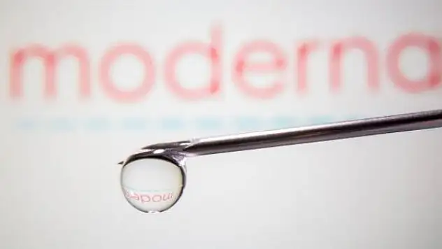 ABD Moderna'nın COVID-19 aşısına tam onay verdi