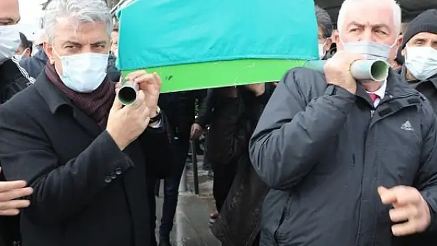 Şehit babası son yolculuğuna uğurlandı