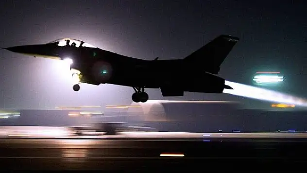 MSB: 'Teröristlerin inleri başlarına yıkılıyor!'