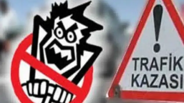 Konya'da otomobil ile minibüs çarpıştı: 1 ölü, 3 yaralı