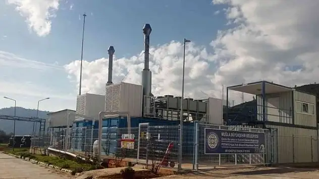 389 Bin hanenin elektriği çöpten