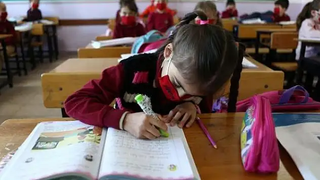 Okullarda yüz yüze eğitime ara verilmeyecek