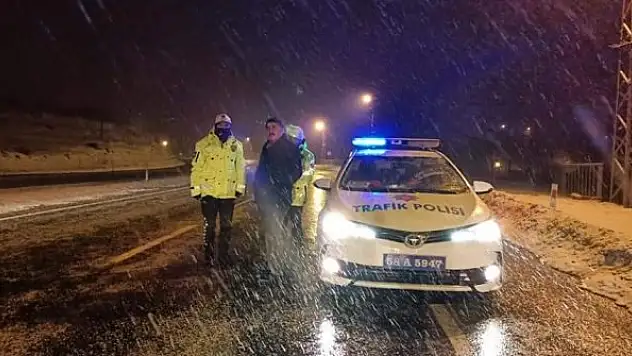 Kayseri-Malatya karayolu araç ulaşımına kapatıldı