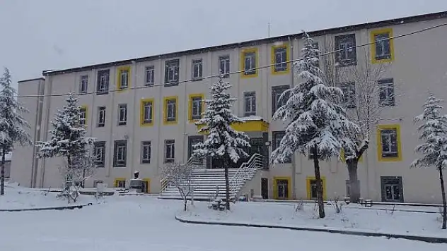 Kütahya'da taşımalı eğitime 1 günlük kar tatili