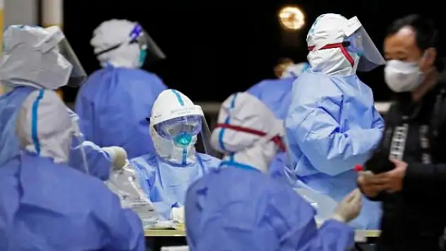 Çin'in karantinaya alınan kentinde 72 yeni vaka