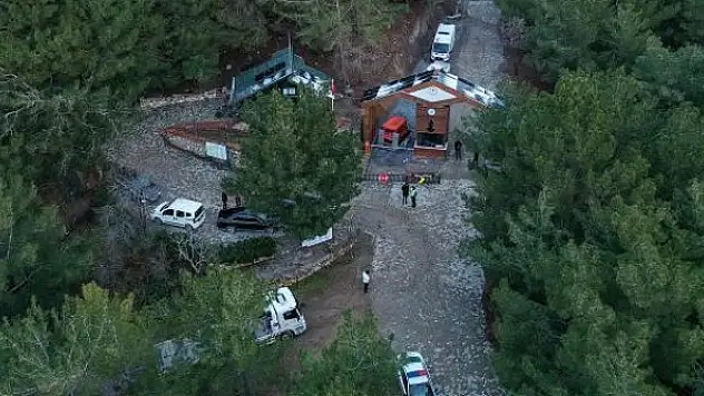 Kazdağları'nda mahsur kalanlar için askeri helikopter devrede