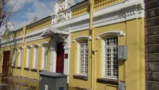 Baltık Mimarisi binalar sokakları süslüyor