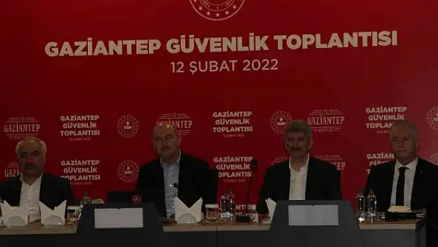 Bakan Soylu Gaziantep'te güvenlik toplantısına katıldı