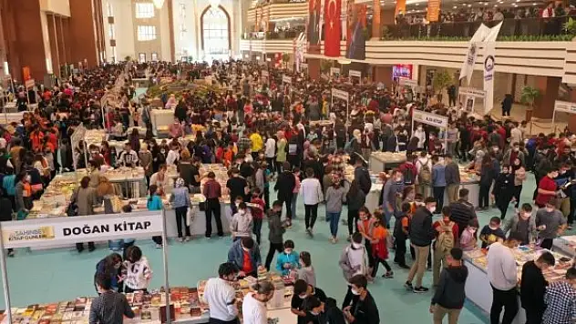 Çocuk şenliği kitap fuarına davet