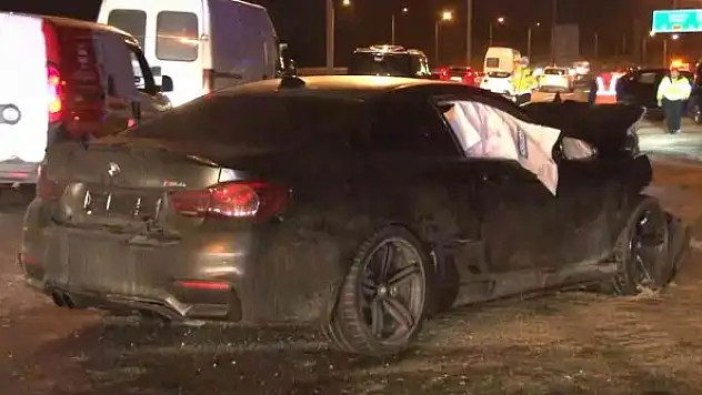 Zincirleme trafik kazası: 3 yaralı