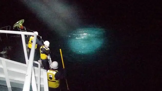 Japonya'da düşen F-15'in pilotlarından birinin cesedine ulaşıldı